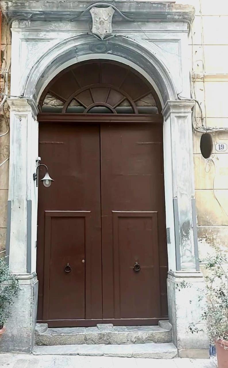 Casa Del Parlamento Apartman Palermo Kültér fotó